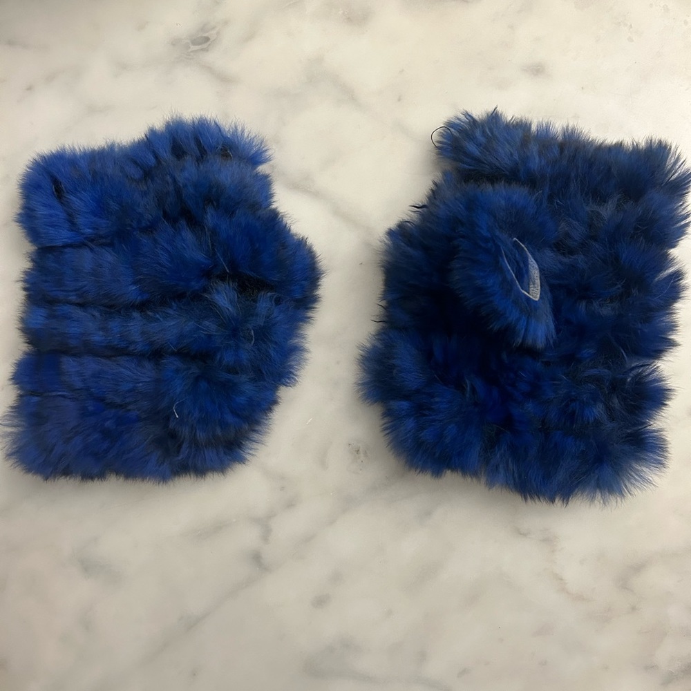 Jocelyn fingerless gloves